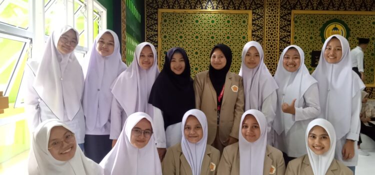 ROAD SHOW/SOSIALISASI KELUARGA MAHASISWA RIAU GADJAH MADA (KEMARIGAMA) TAHUN 2024